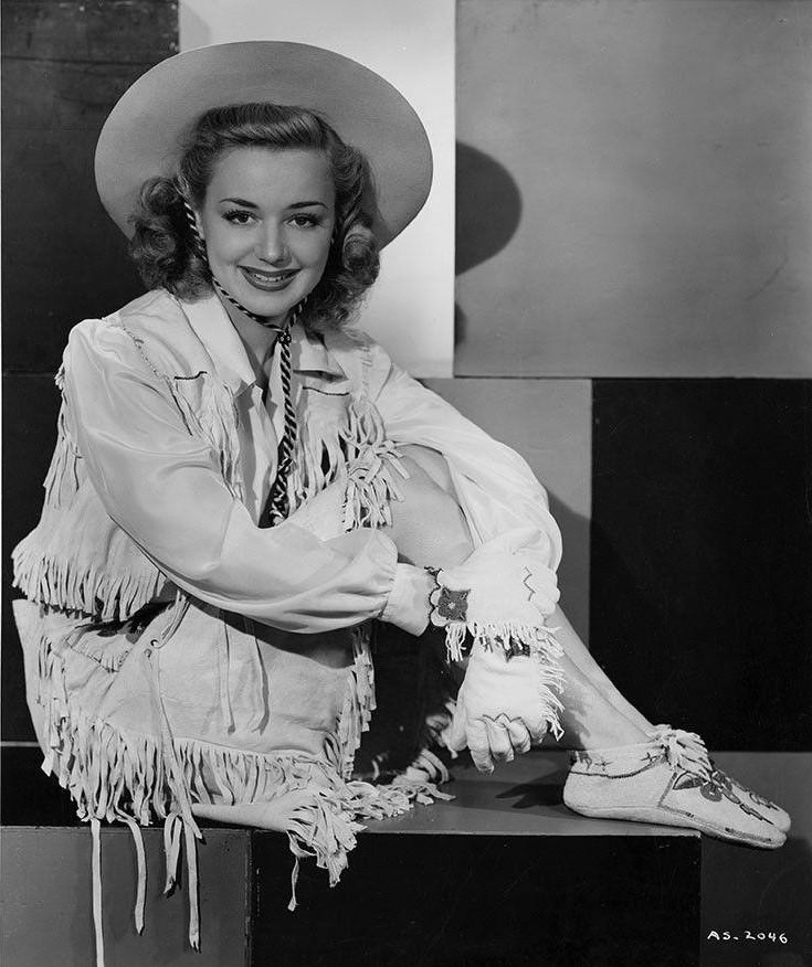 Anne Shirley In Four Jacks And A Jill, 1942