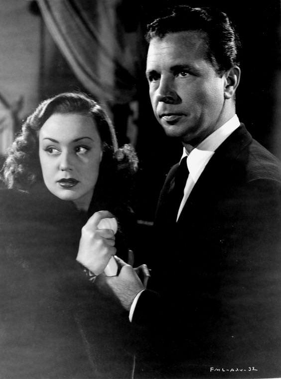 Anne Shirley And Dick Powell In Murder, My Sweet, 1944
