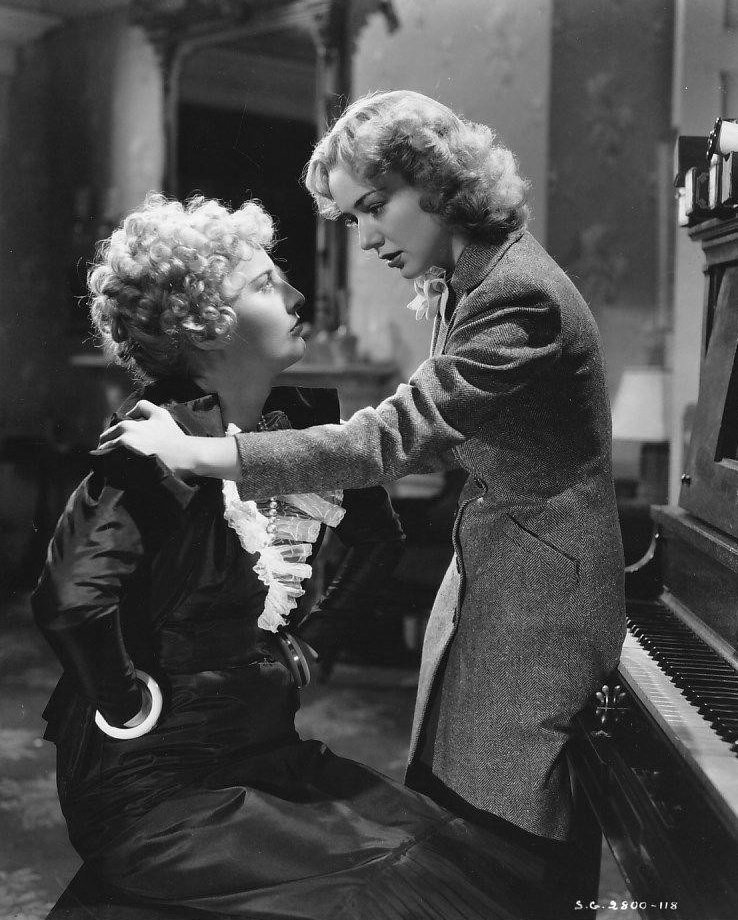 Anne Shirley And Barbara Stanwyck In Stella Dallas, 1937