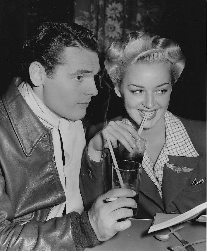 Anne Shirley And Walter Reed In Bombardier, 1943