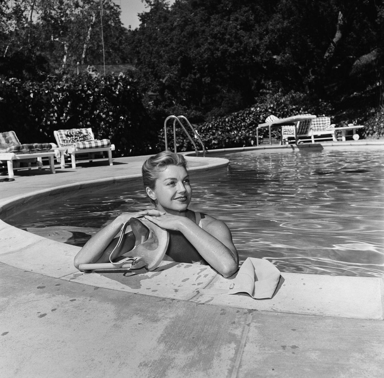 The Esther Williams Aqua Spectacle.
