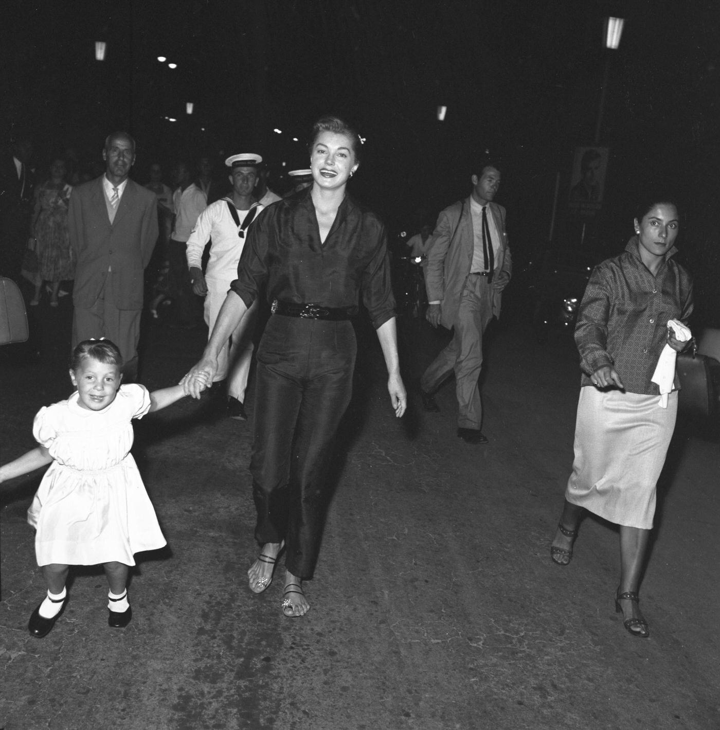 Esther Williams With Her Family In Venice, Italy, September 1957