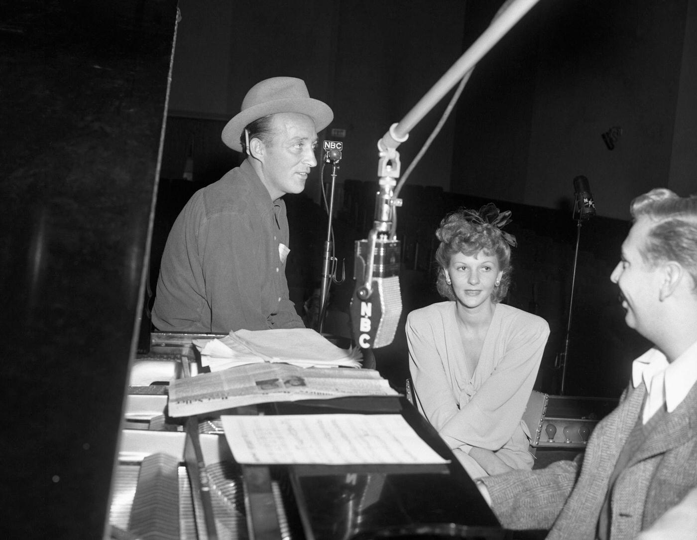 Mary Martin With Host Bing Crosby In The Show Kraft Music Hall, 1942