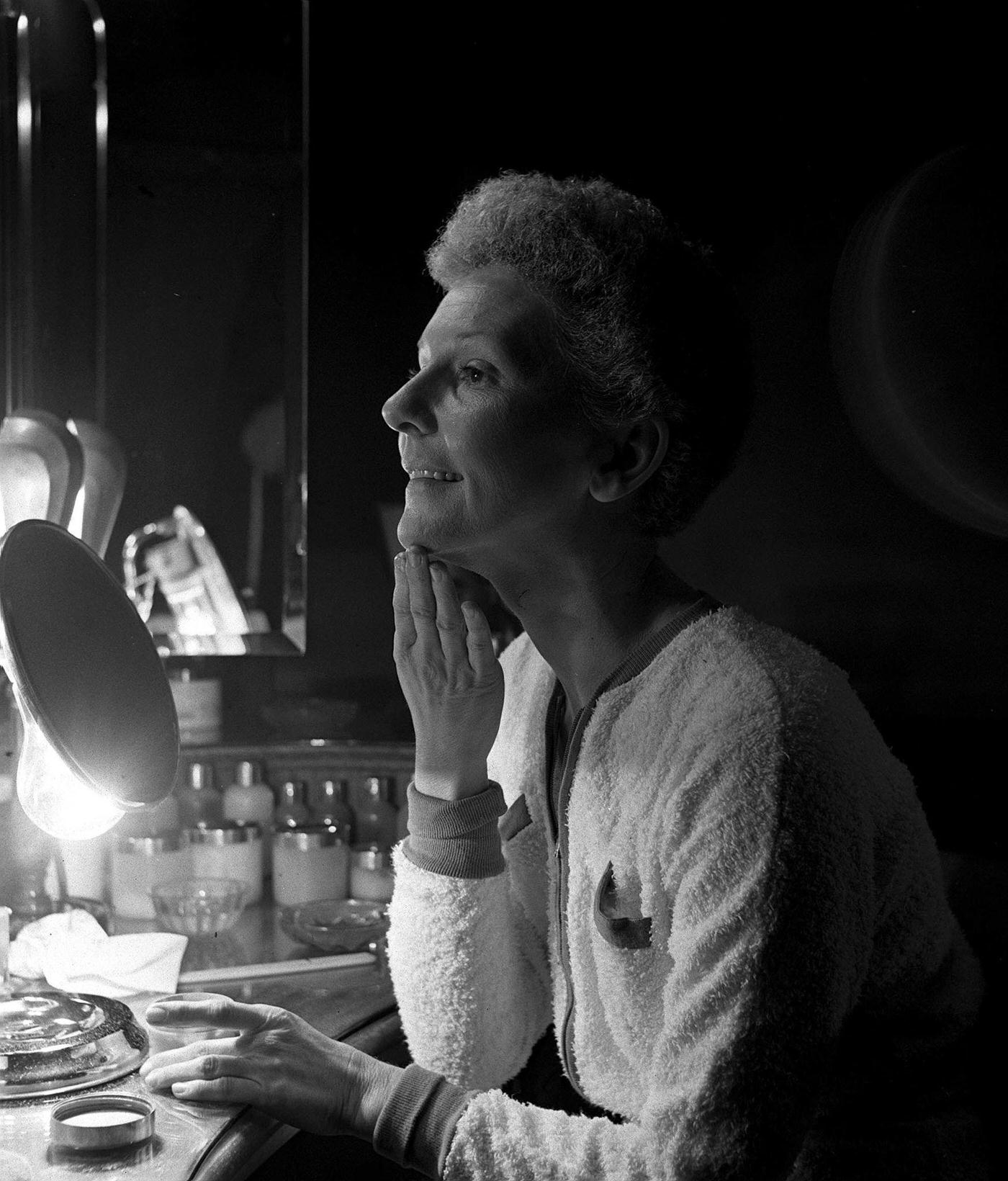 Mary Martin, Star Of &Amp;Quot;South Pacific&Amp;Quot;, Applies Make-Up In Her Dressing Room, 1952