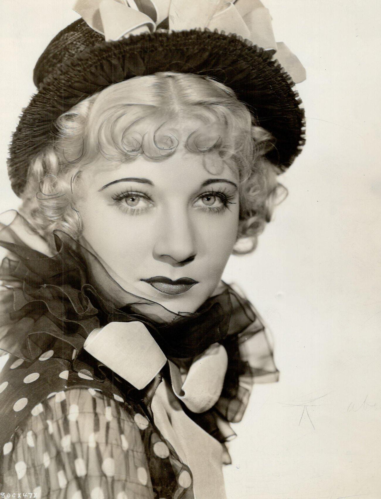 Charming Una Merkel As She Appears In The Night Is Young
