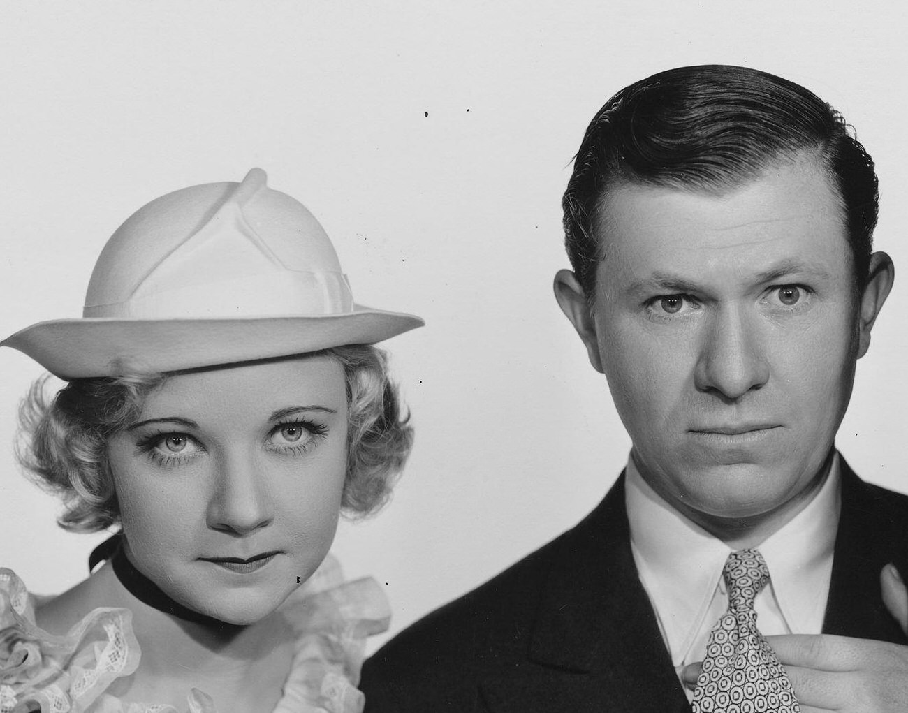 Una Merkel As Joan O'Day, And Actor Stuart Erwin As Gus Anderson In The 1934 Film Have A Heart