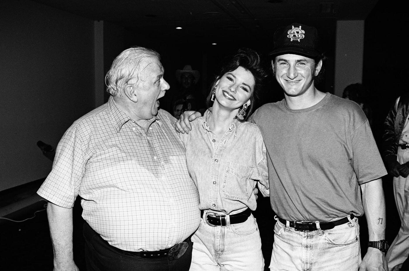 Shania Twain And Sean Penn, 1933