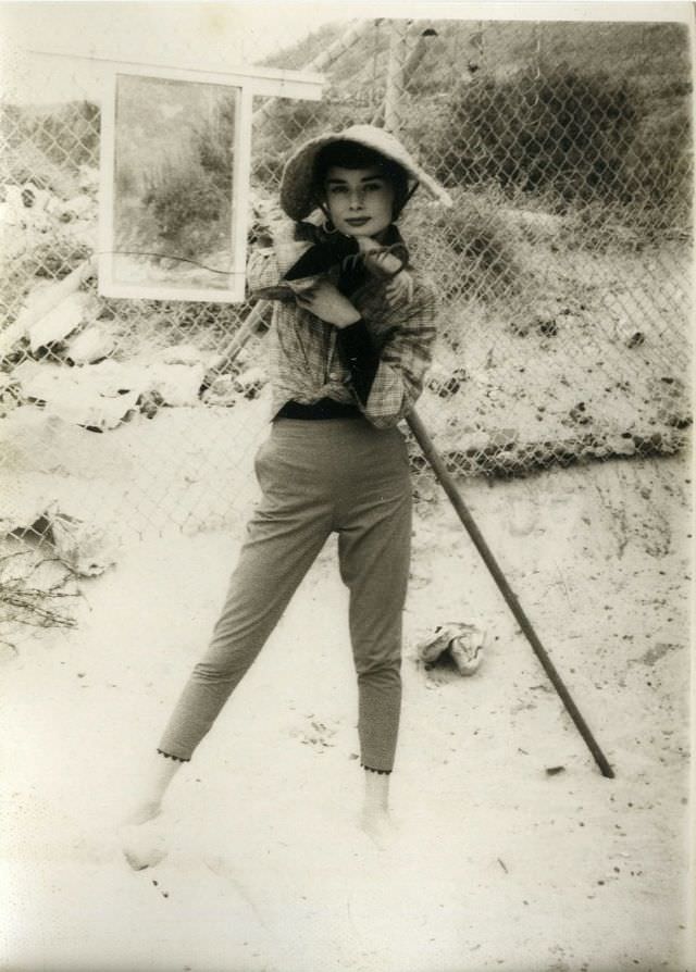 Classic And Chic: Audrey Hepburn'S Iconic Photos For Life Magazine, 1953