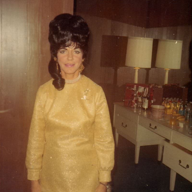 The Rise And Fall Of The Beehive Hairdo: A Fascinating Look At The Iconic 1960S Hairstyle