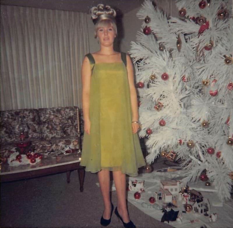 The Rise And Fall Of The Beehive Hairdo: A Fascinating Look At The Iconic 1960S Hairstyle