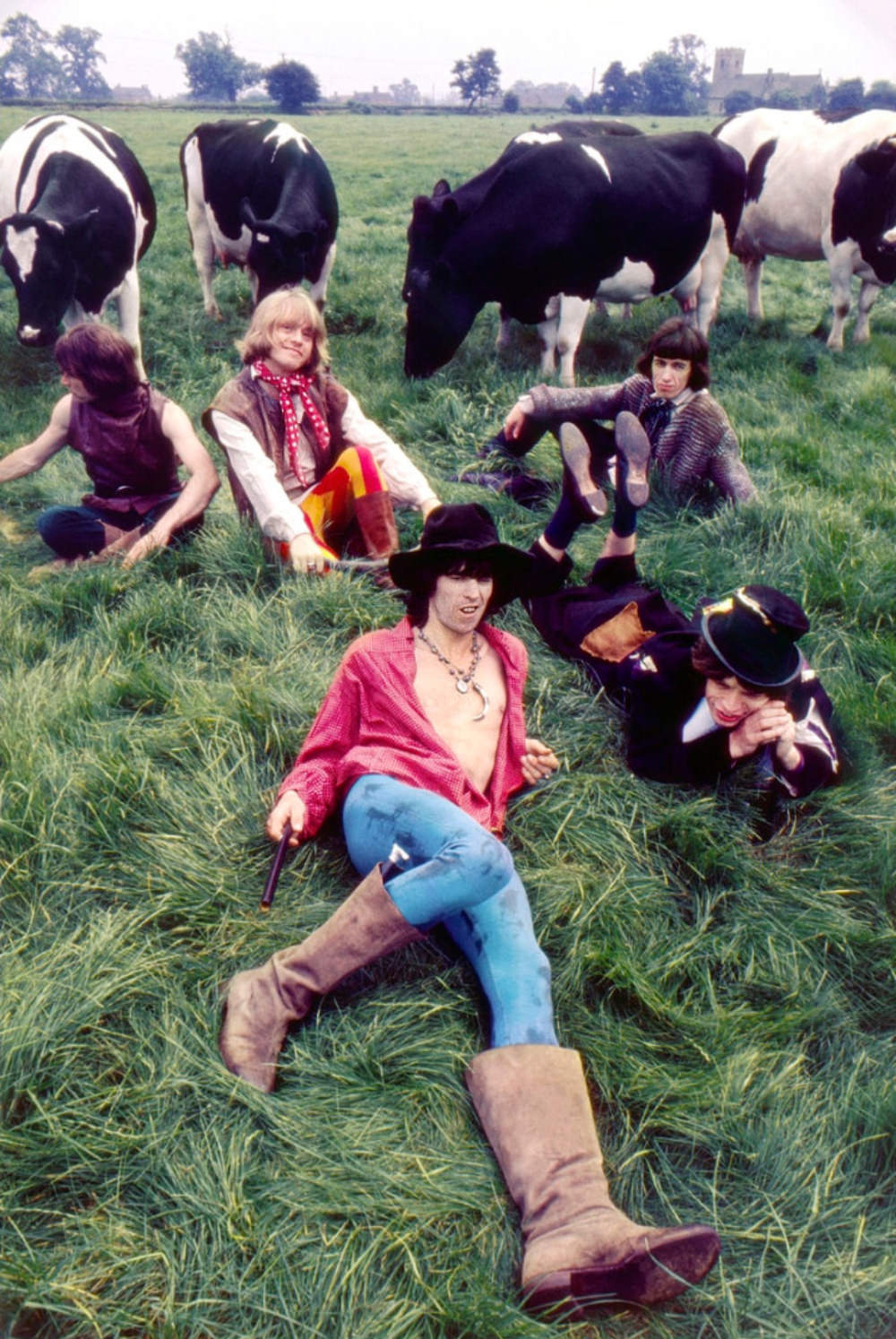 The Rolling Stones Get Raw And Rebellious For 'Beggars Banquet' Album Cover - See The Stunning Photos!