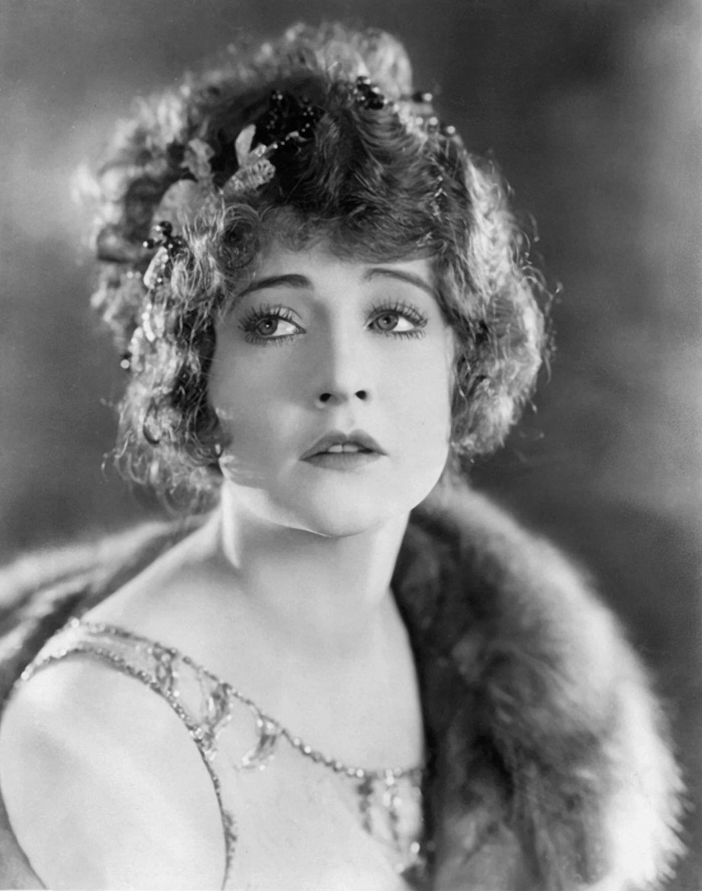 Betty Compson In A Scene From The Movie &Amp;Quot;The Belle Of Broadway&Amp;Quot;'