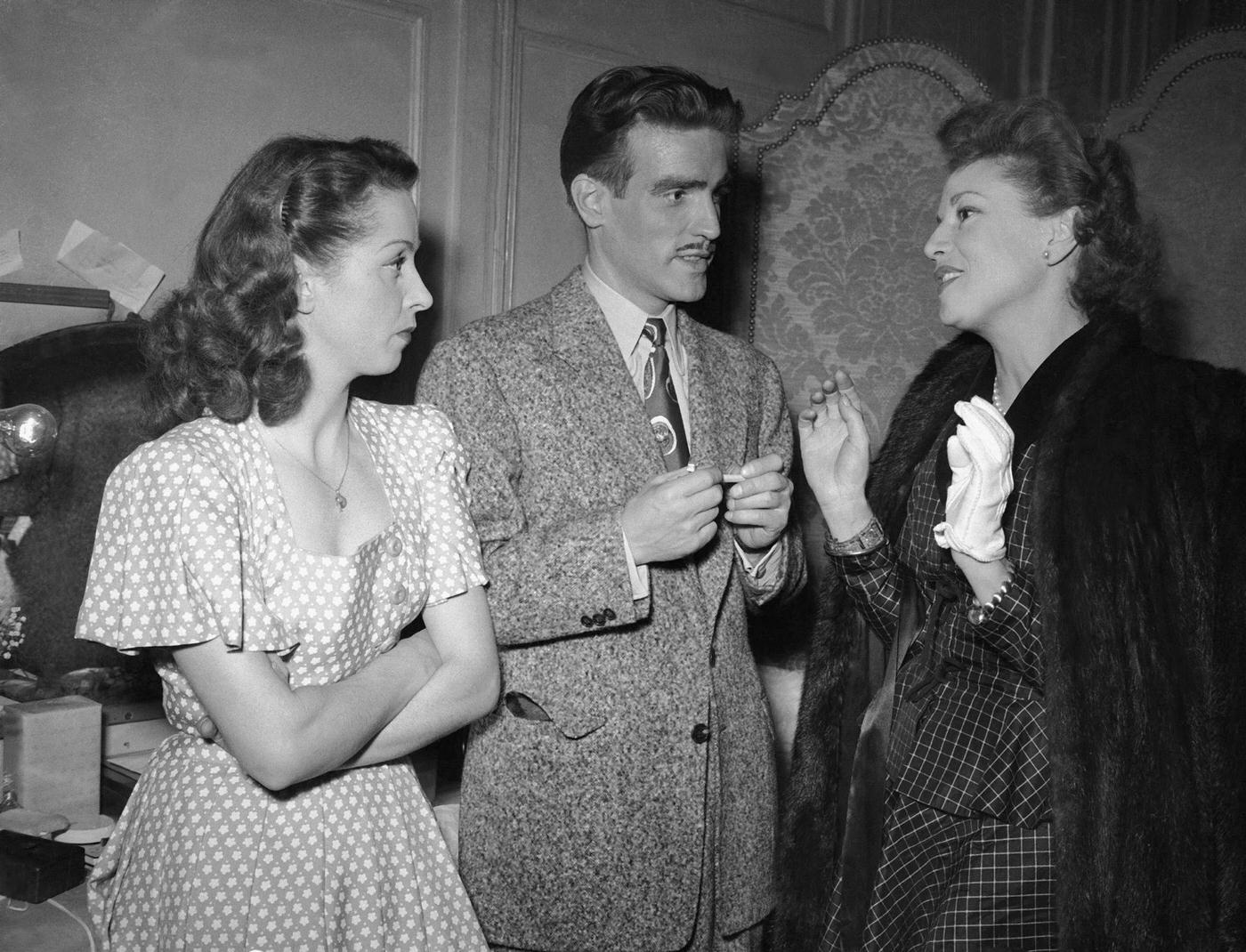 Danielle Darrieux With Pierre Louis And Annabella At The Edward Ii Theatre, 1947