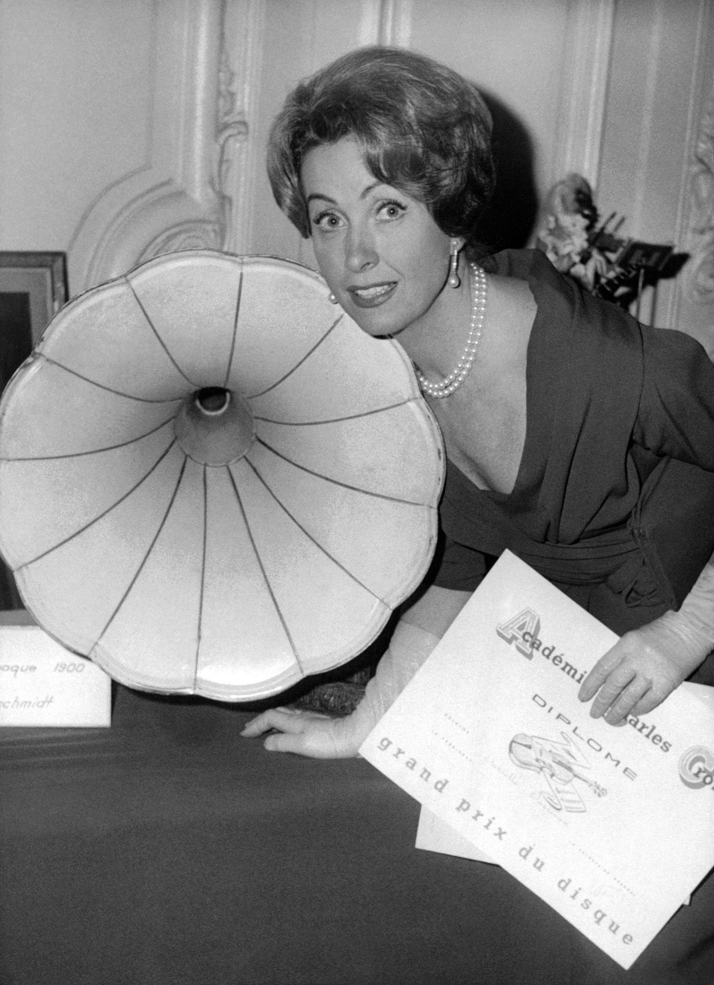 Danielle Darrieux Receives The Grand Prix Du Disque, 1960
