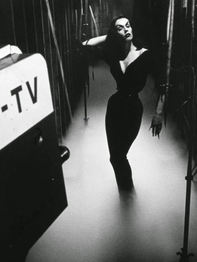 Maila Nurmi, Star Of Tv Series ‘The Vampira Show’, Hollywood, 1954