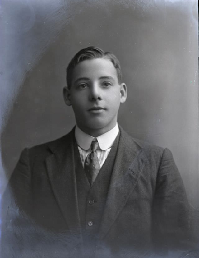 The Dapper Edwardians: A Look At The Fashionable Boys And Men Of The Early 20Th Century