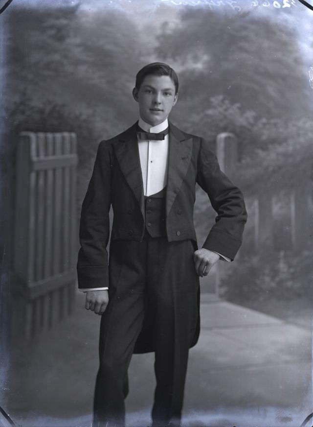 The Dapper Edwardians: A Look At The Fashionable Boys And Men Of The Early 20Th Century