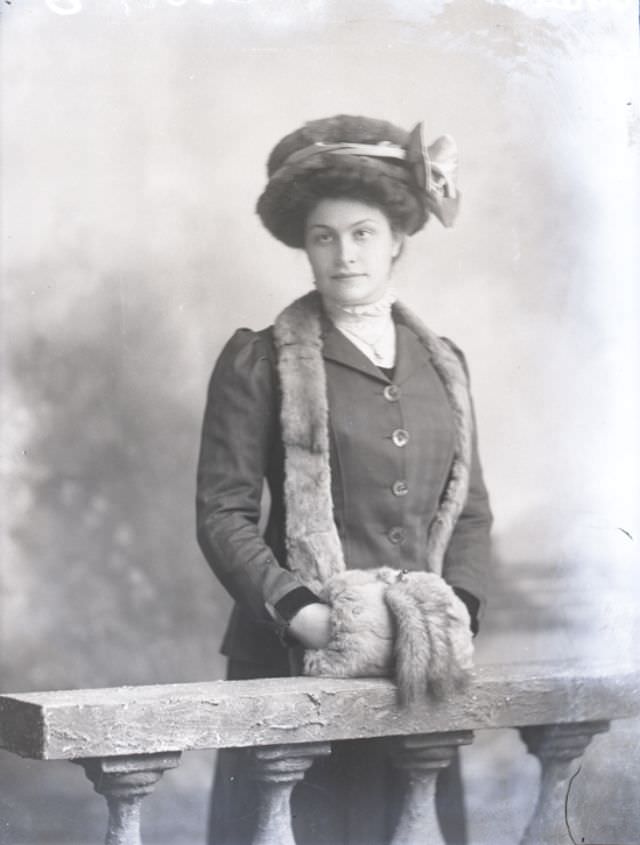 Miss Inden, November 4, 1909
