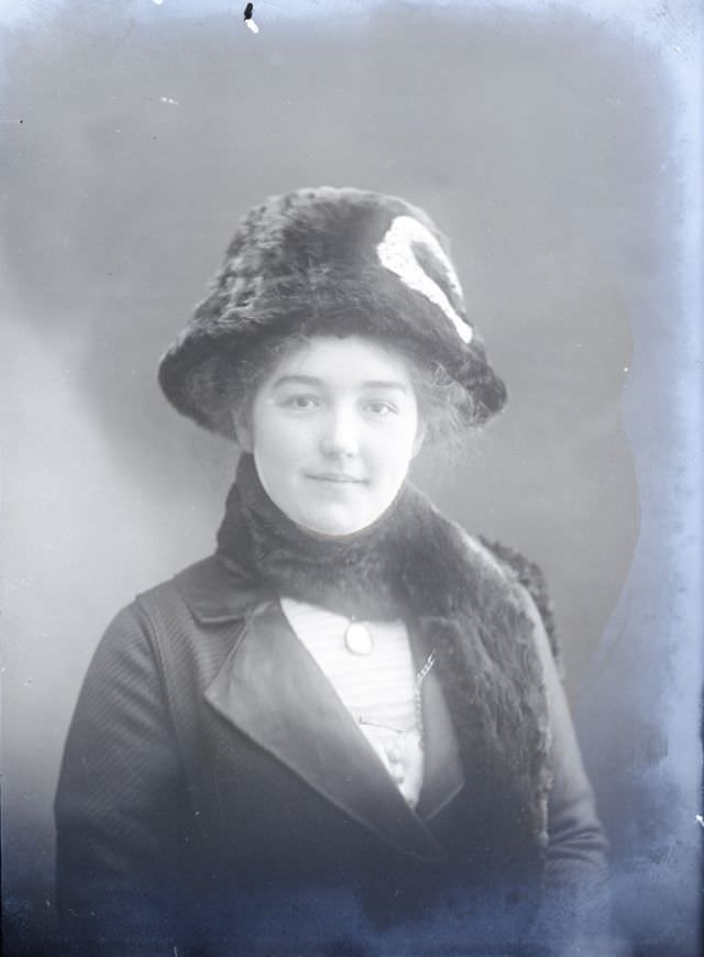 Miss Martin, November 18, 1910