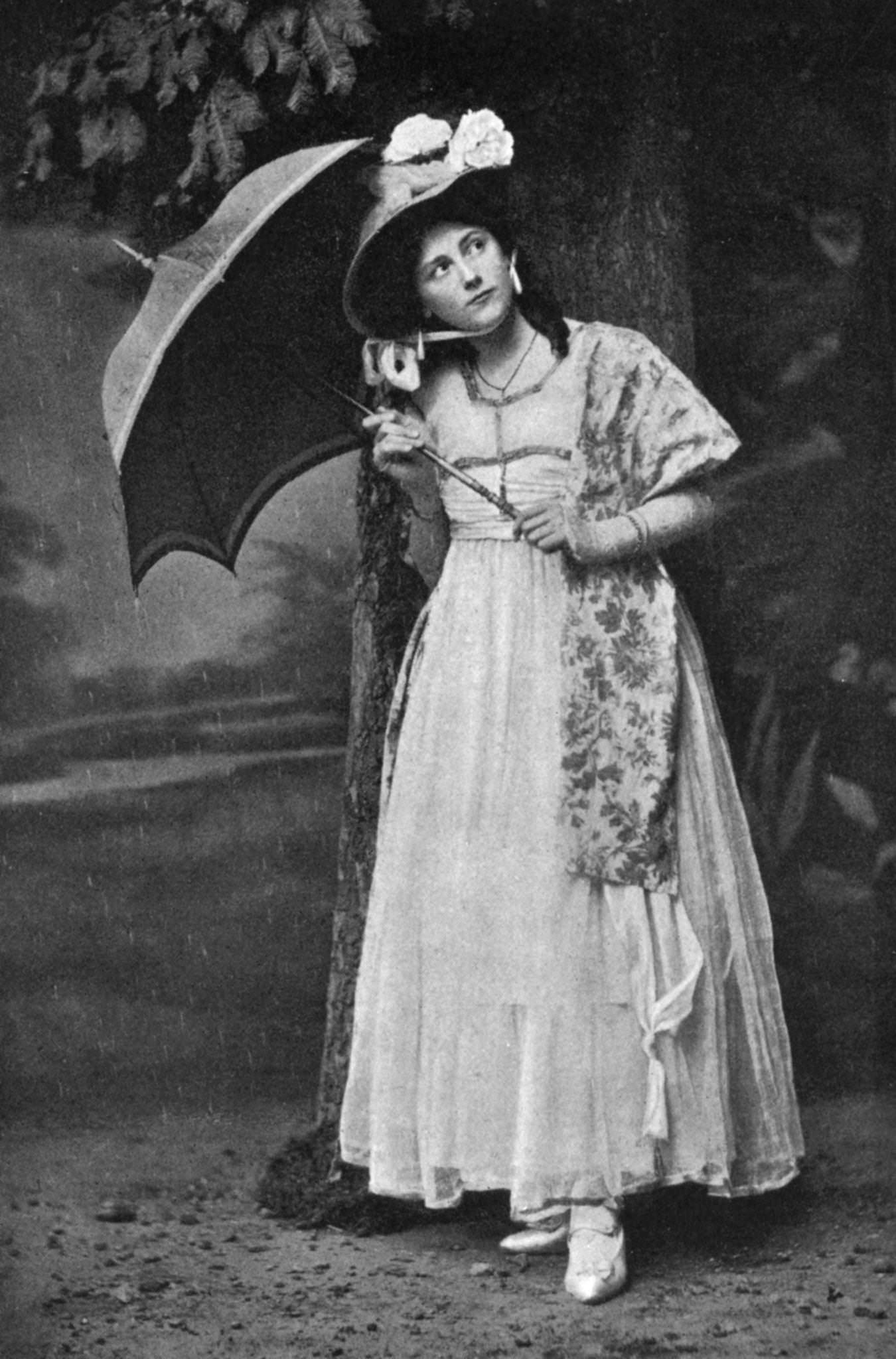 A Summer Shower', 1911