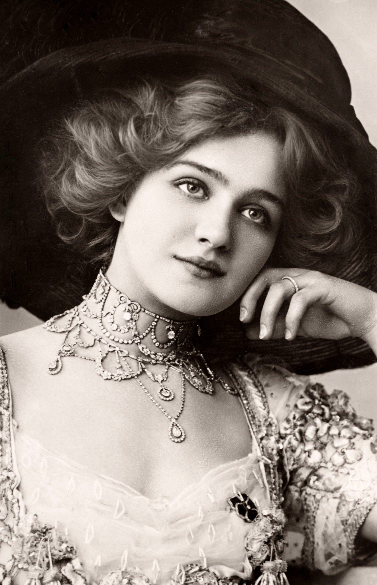 Lily Elsie - English Actress And Singer