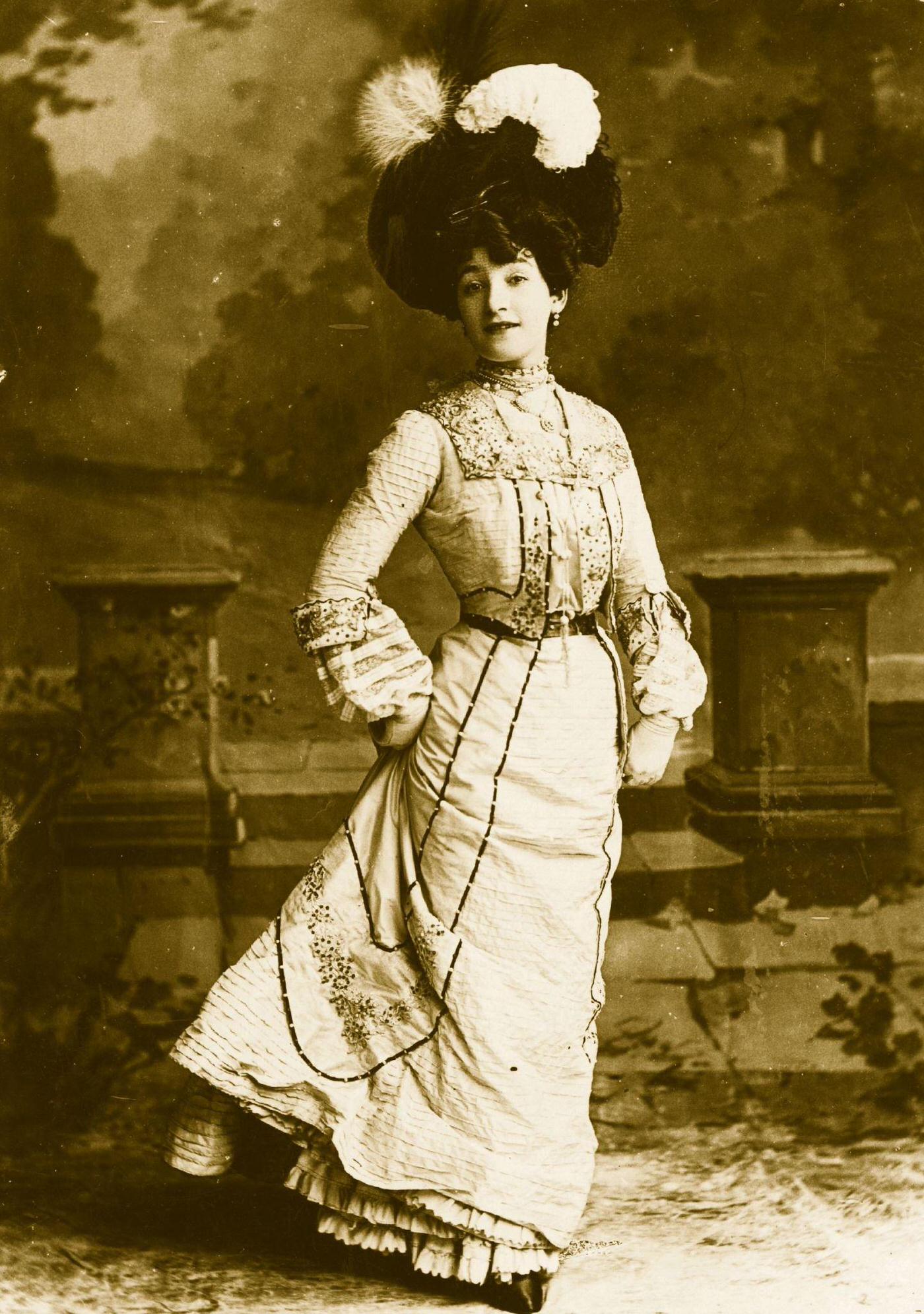 A Proud Lady In Edwardian Street Dress, Looks Lively For This Studio Portrait.