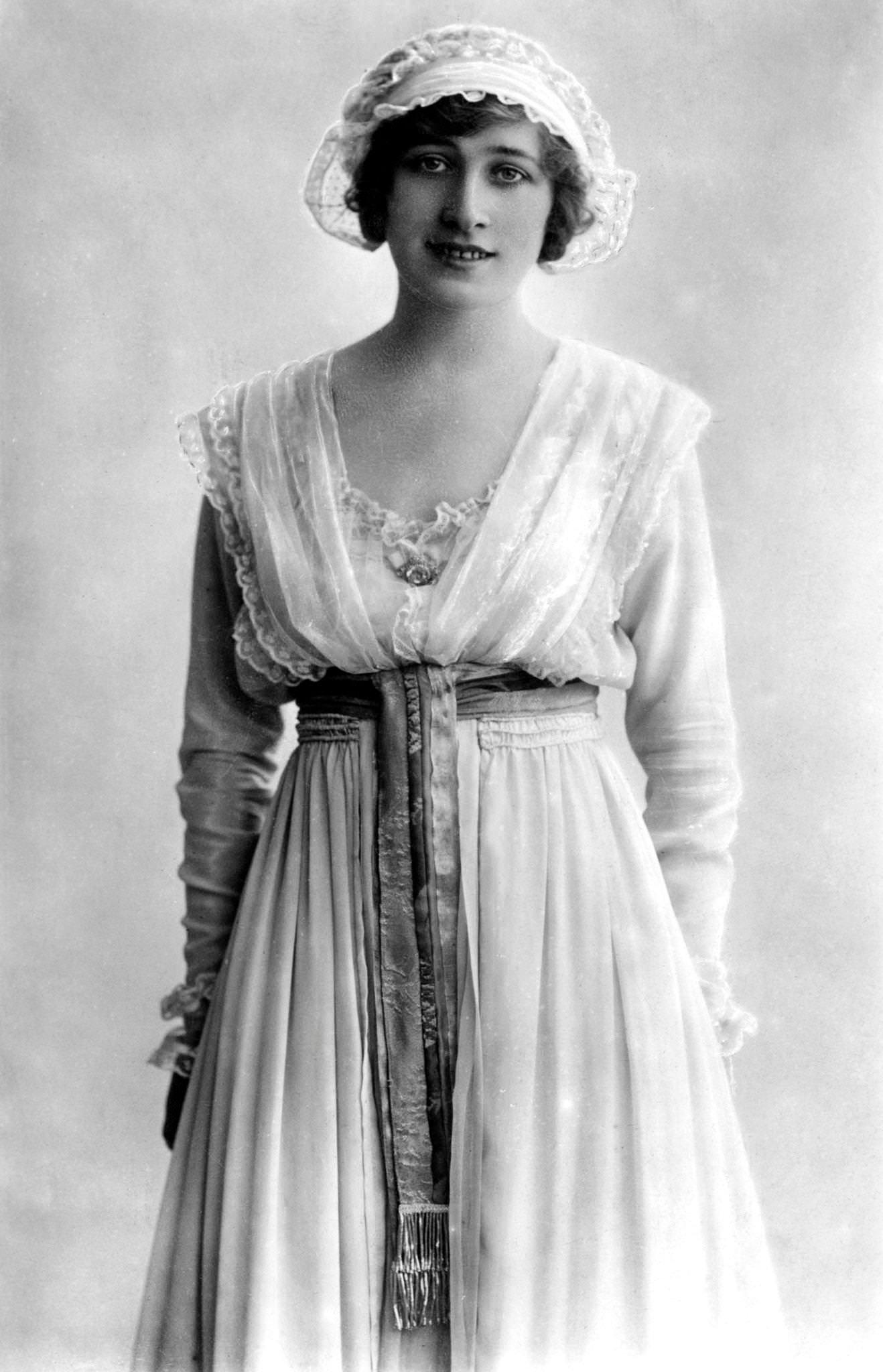 Phyllis Dare, 1900S