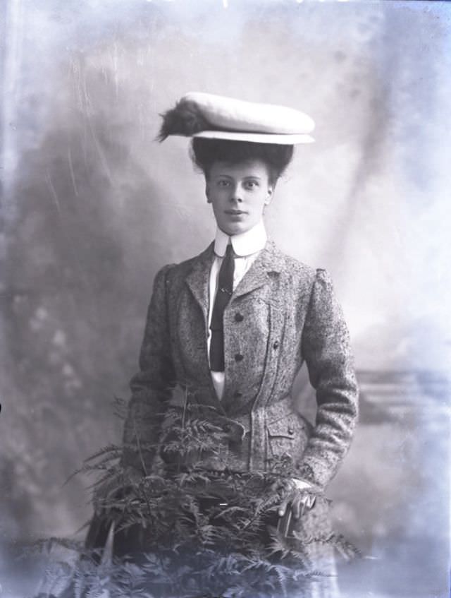 Miss Foord, December 11, 1906