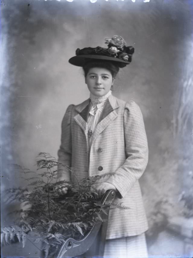 Mrs Orton, November 28, 1906