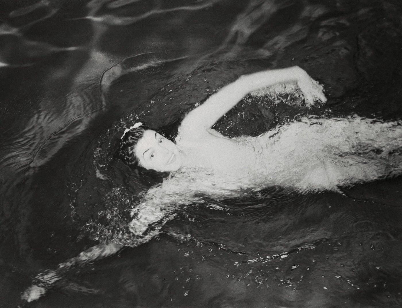 Esther Williams Swimming On Her Back