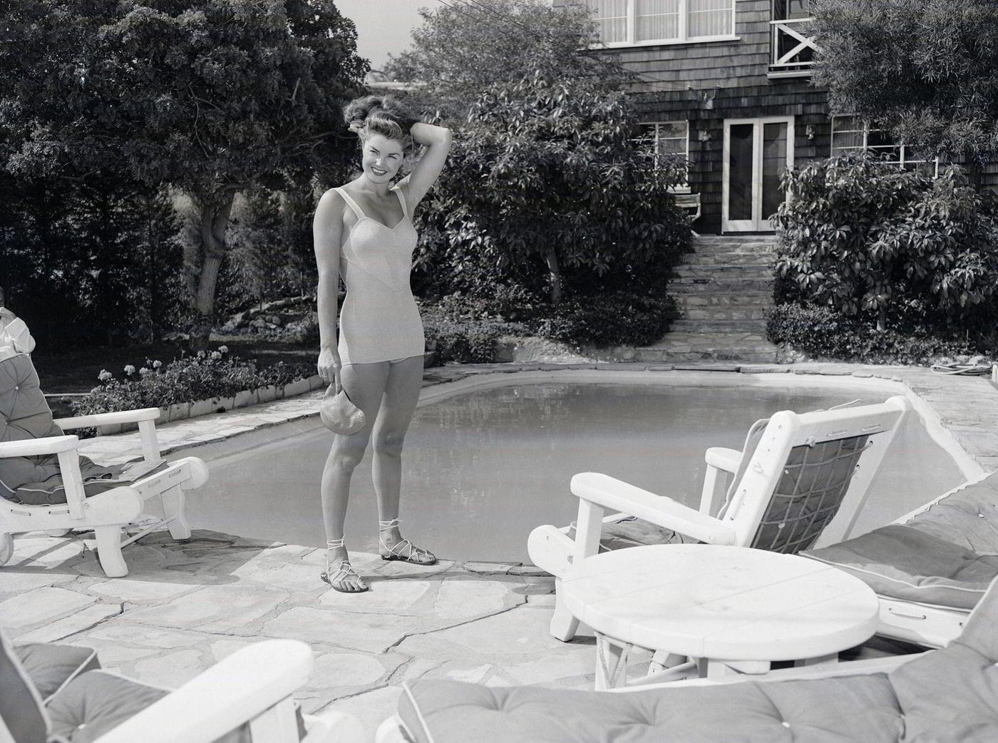 Esther Williams The Star Who Rose To Fame In The Movies Through Her Swimming Ability And Now She Has A House With A Swimming Pool.