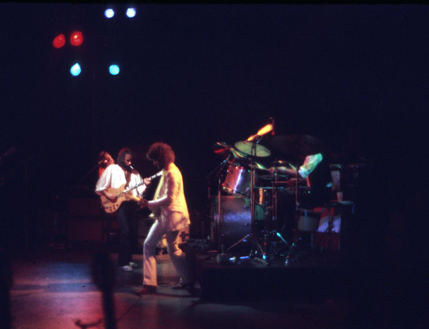 Pianist And Singer Christine Mcvie, Bassist John Mcvie, Guitarist Lindsey Buckingham And Drummer Mick Fleetwood Of The Rock Group 'Fleetwood Mac' Perform Onstage In July 1977.