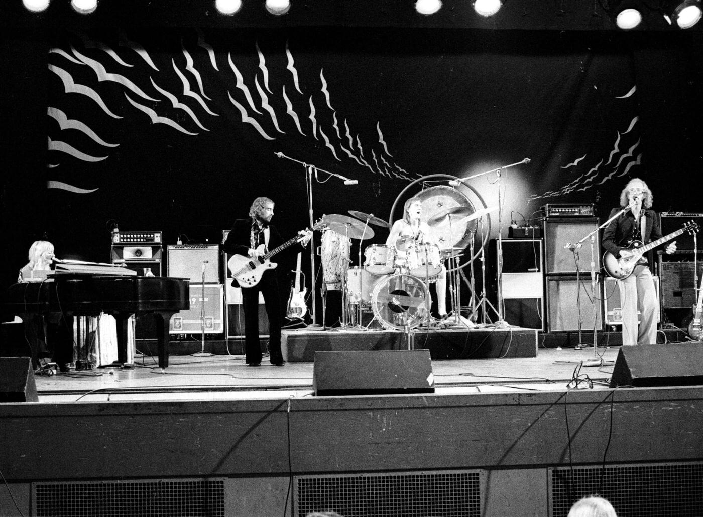 Christine Mcvie, John Mcvie, Mick Fleetwood, Bob Welch Performing Live, 1973