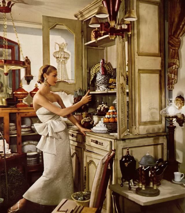 Jean Patchett In Strapless Top Wrapped With A Sash And A Slim Skirt With Two Pleats In Back, Harper'S Bazaar, July 1954