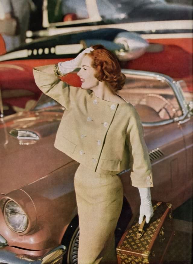 Harper'S Bazaar Editorial, 1957