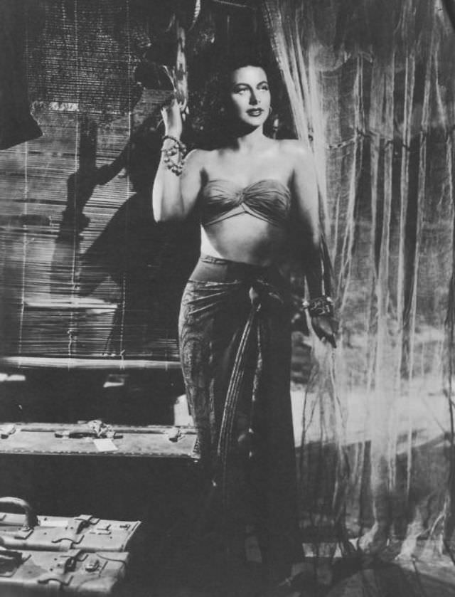 The Sensational Hedy Lamarr In 'White Cargo': A Film Not To Be Missed!