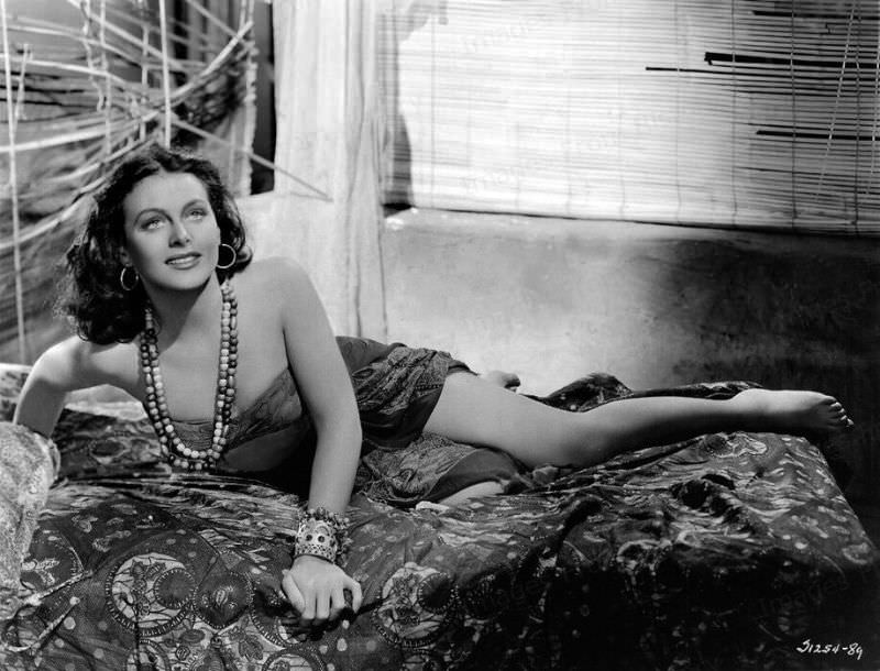 The Sensational Hedy Lamarr In 'White Cargo': A Film Not To Be Missed!