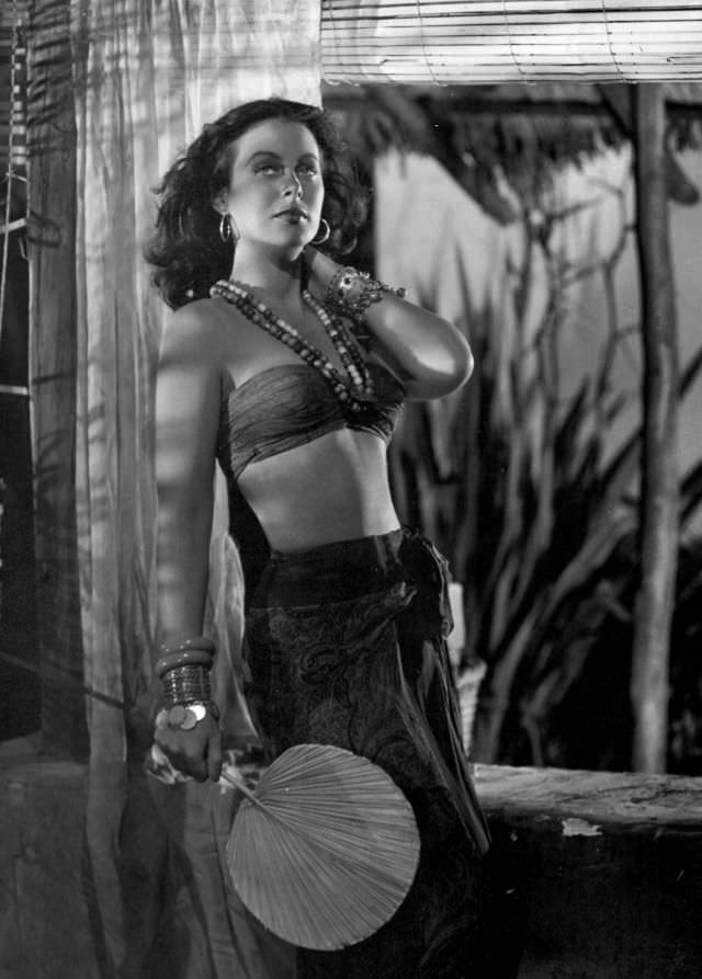 The Sensational Hedy Lamarr In 'White Cargo': A Film Not To Be Missed!