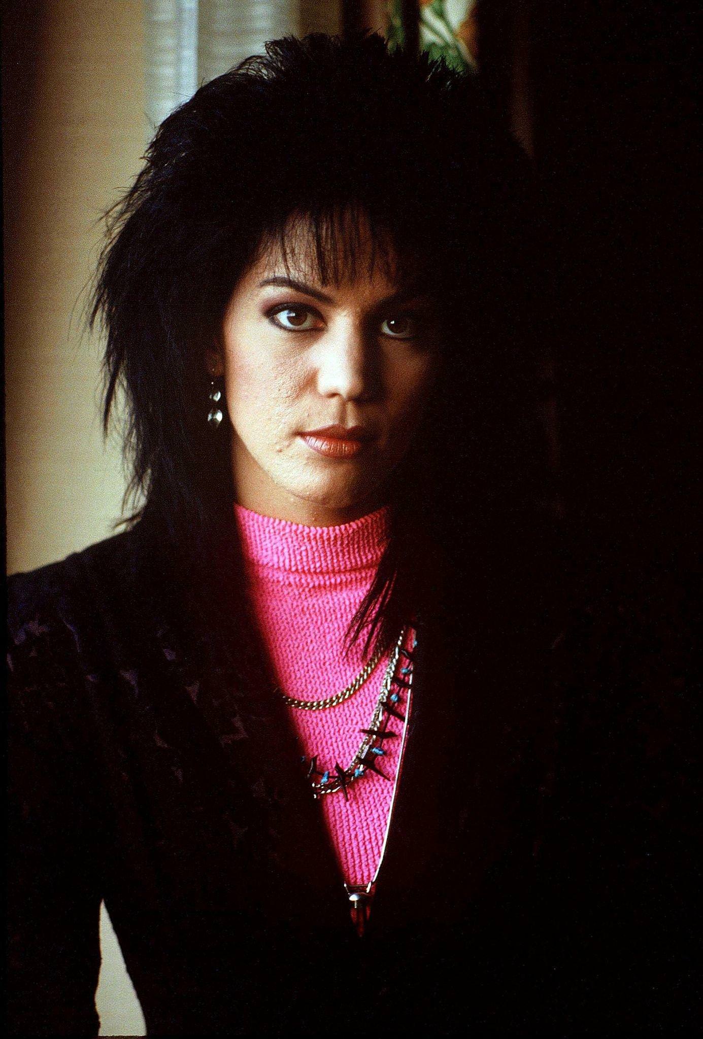 Rebel With a Cause: The Joan Jett Hairstyle and Its Role in Shaping ...