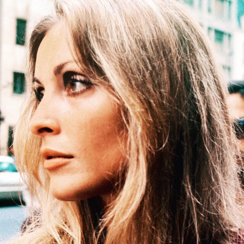 Lita Ford Brings The Holiday Cheer In This 1990S Christmas Shoot