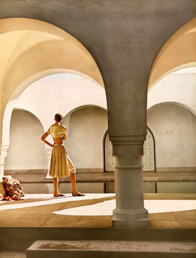 Natalie Paine In Bleached Beige High Tiny Top And Ingenious Combination Of Skirt And Knickers, The One Joined Inseparably To The Other, By Grès, June 1950