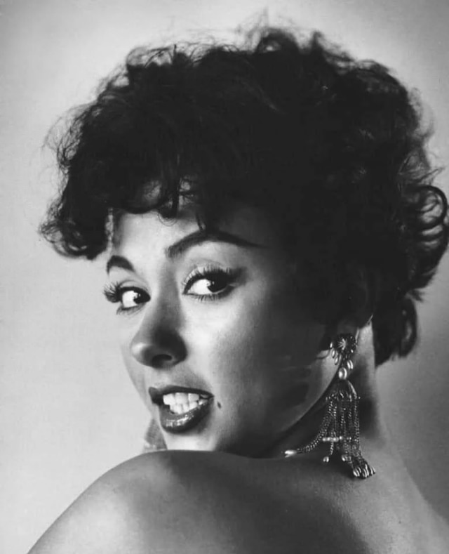 The Joyful Rita Moreno: Caught On Camera By Loomis Dean