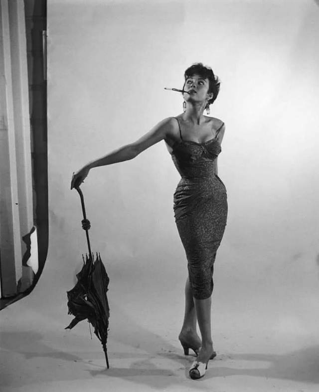 The Joyful Rita Moreno: Caught On Camera By Loomis Dean