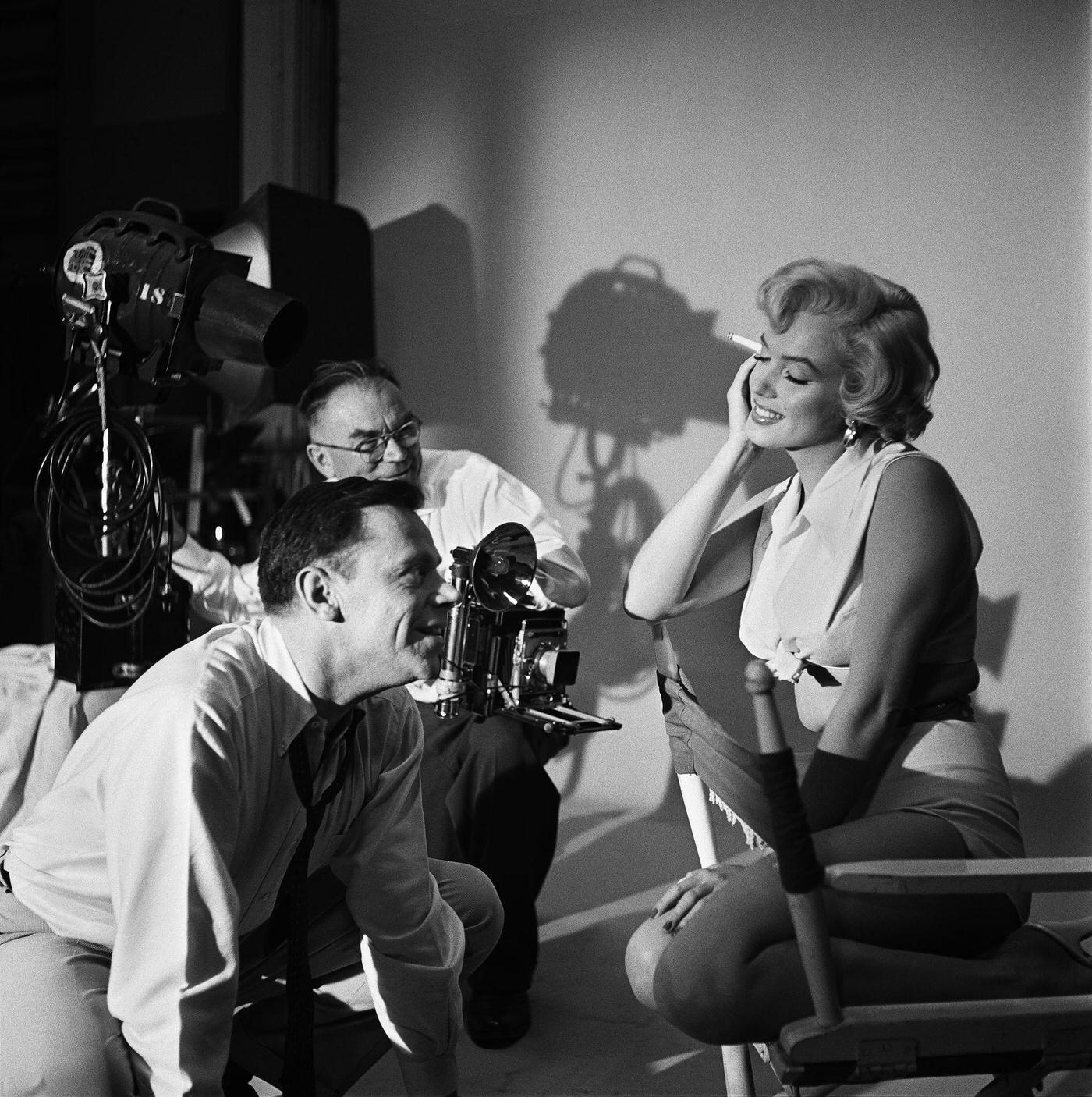 Marilyn Monroe With Co-Star Tom Ewell And Photographer Frank Powolny In 1954 During The Filming Of &Amp;Quot;The Seven Year Itch&Amp;Quot;