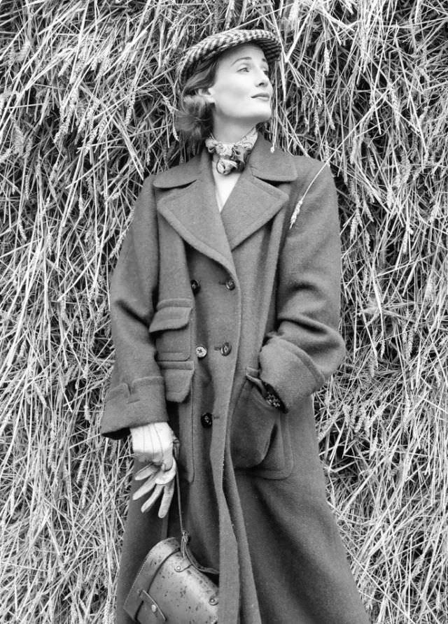 Wenda Parkinson In Scottish Tweed Coat By Aquascutum, Vogue, 1951