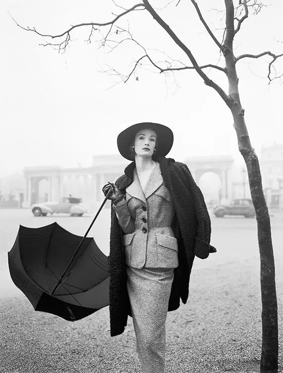 Wenda Parkinson Wearing A Tweed Suit By Hardy Amies, Near Rotten Row At Hyde Park Corner, London, 1951