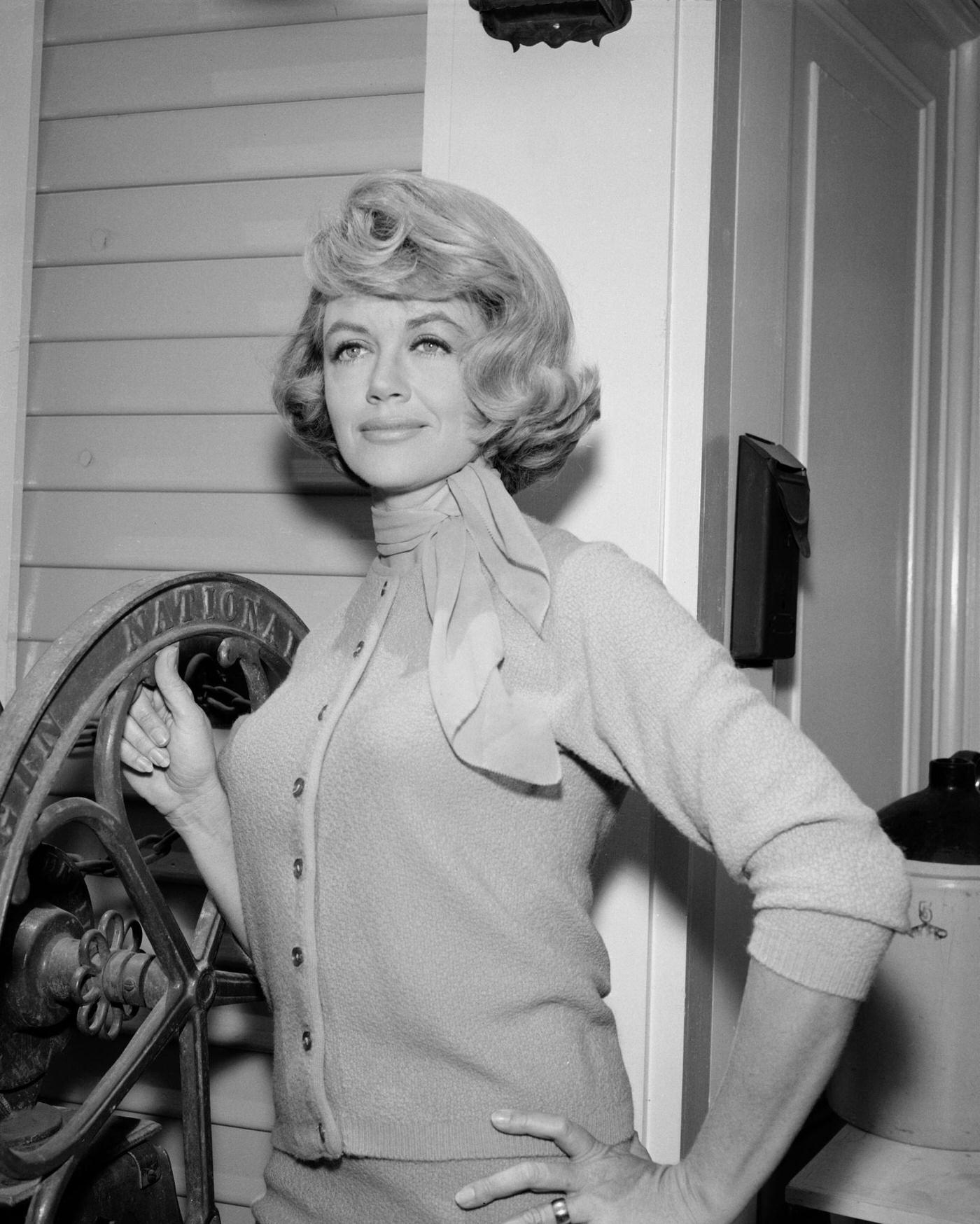 Dorothy Malone Appearing In 'Peyton Place', Episodes #3 &Amp;Amp; #4 - 1964