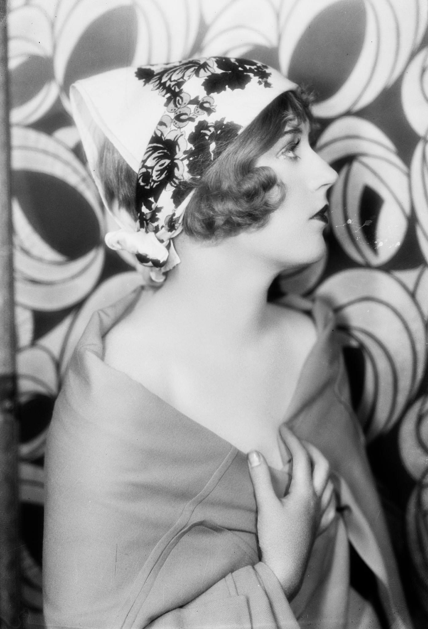 Marion Davies: The Silent Film Star with a Heart of Gold - A Photo ...