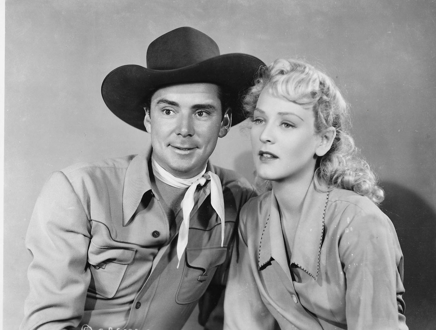 Russell Hayden And Ann Savage In The Movie &Amp;Quot;The Last Horseman,&Amp;Quot; 1944.