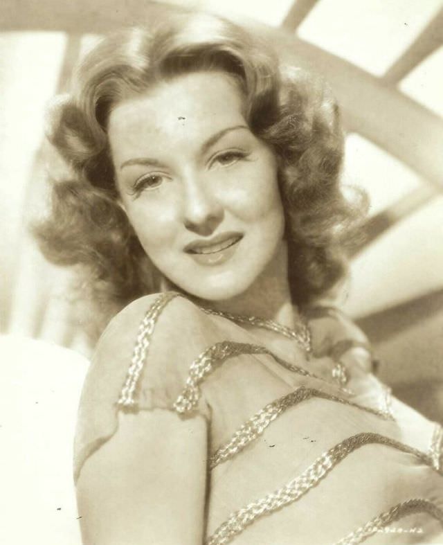 Ann Savage: Life Story And Photos Of The Femme Fatale Of Film Noir And A Trailblazer In Hollywood